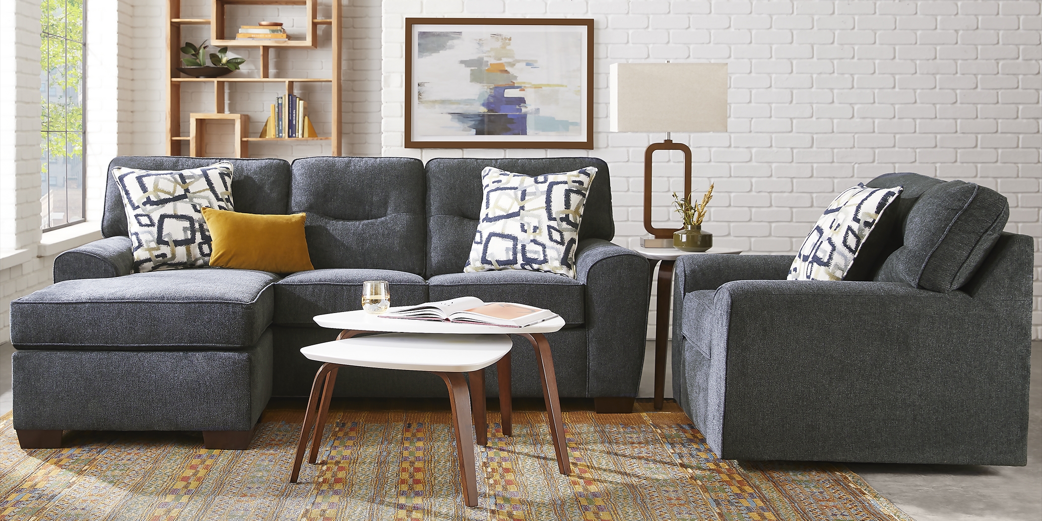 Redwood Park Navy 4 Pc Sectional Living Room - Thumbnail - Image 2