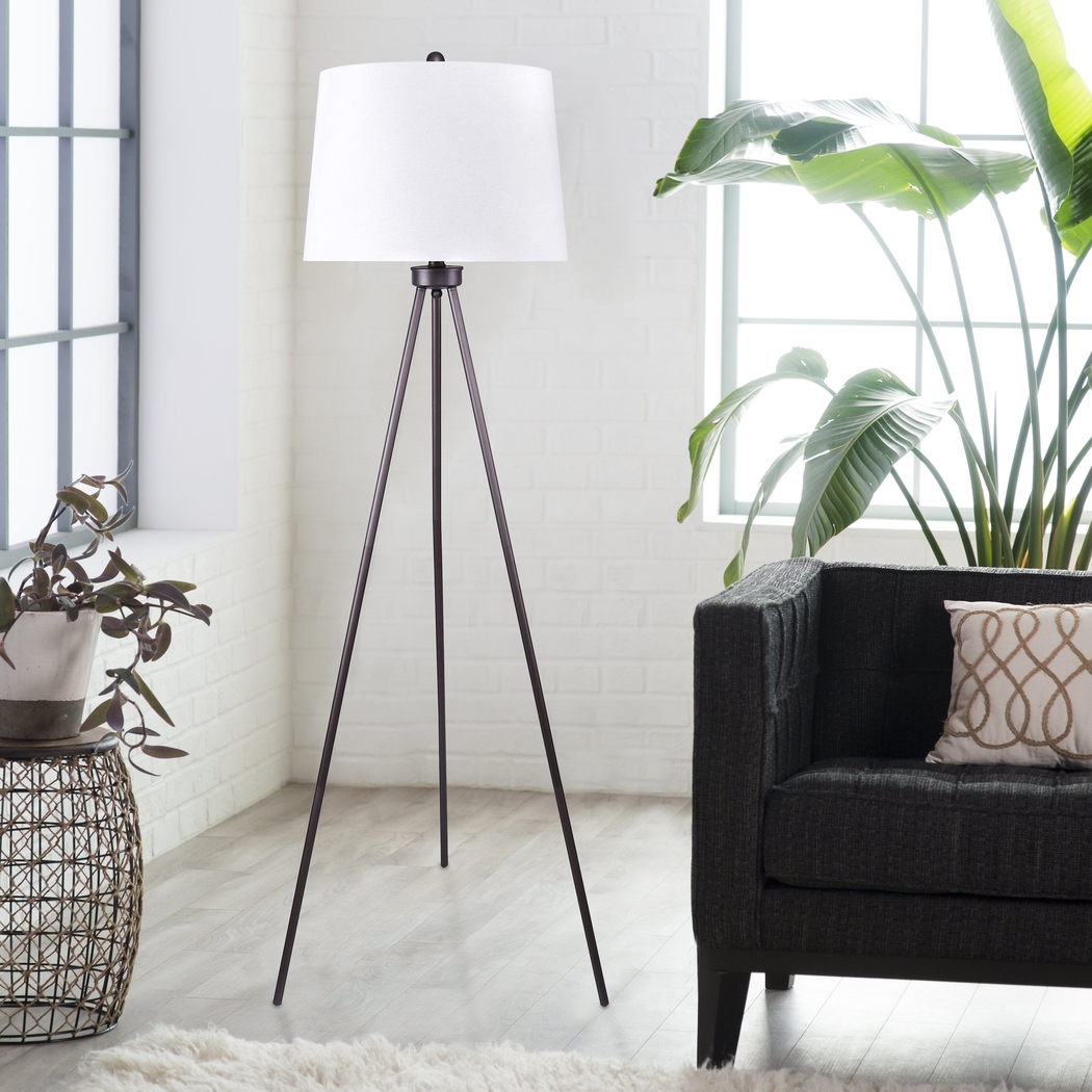 Regent Shores Gray Floor Lamp - Thumbnail - Image 7