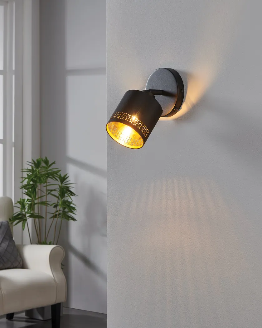 Renfrew Lane Black Sconce - Thumbnail - Image 2