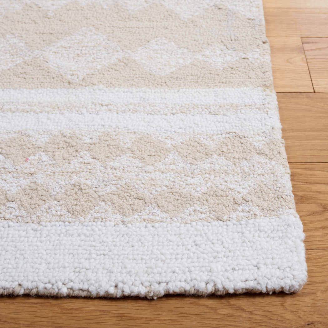 Resko Ivory/Beige 3' x 5' Rug - Thumbnail - Image 3