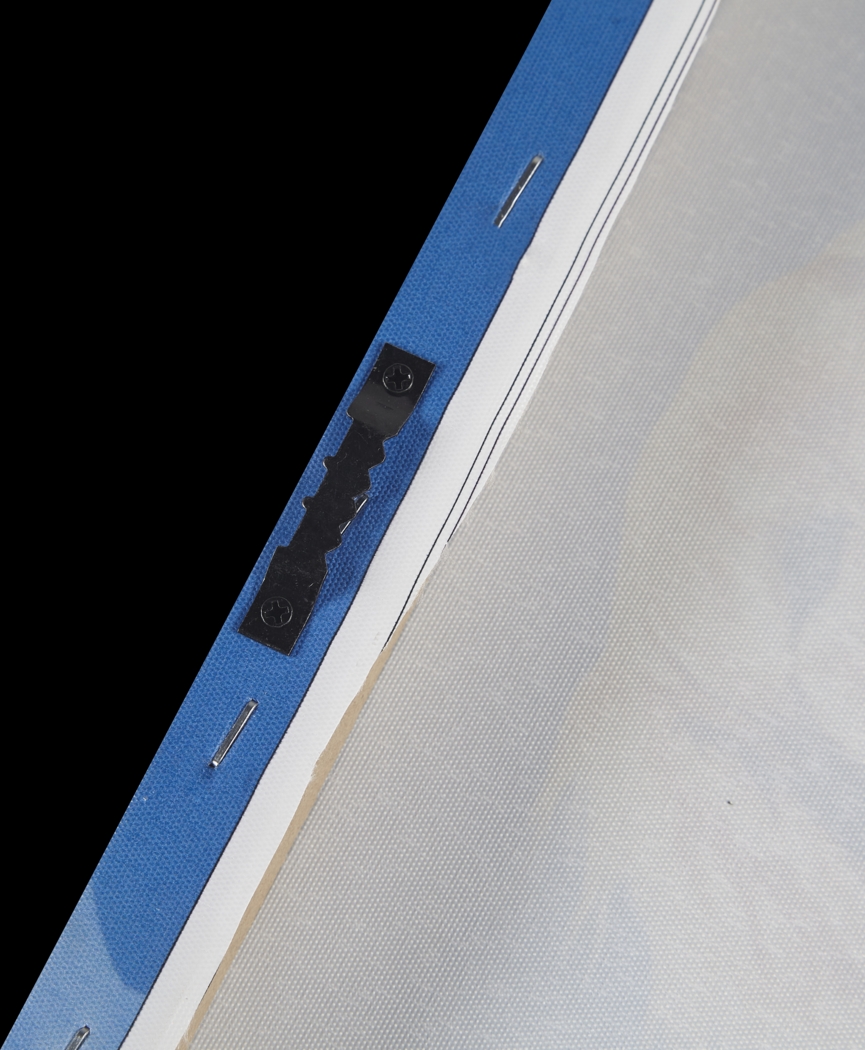 Retriever Playing Blue Wall Decor - Thumbnail - Image 4