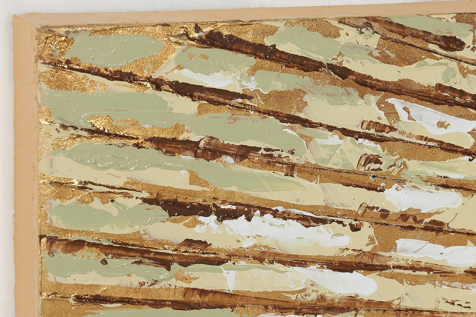 Revealing Light Gold Artwork, Set of 3 - Thumbnail - Image 4