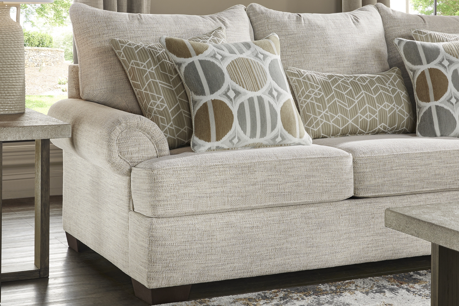 Reyna Point Ivory 5 Pc Living Room - Thumbnail - Image 6