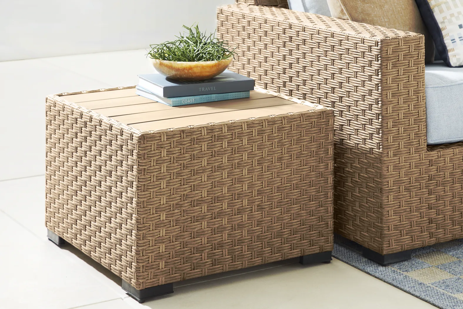 Rialto II Natural Outdoor End Table - Thumbnail - Image 2