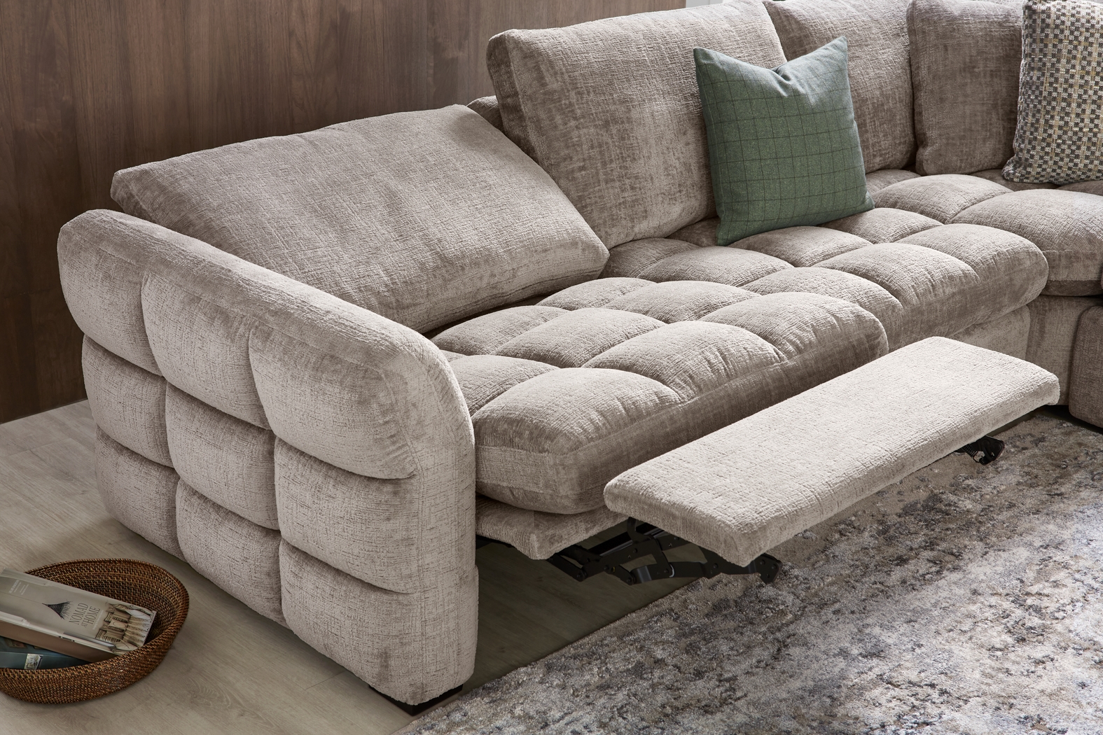 Richland Gray 8 Pc Power Reclining Sectional Living Room - Thumbnail - Image 8