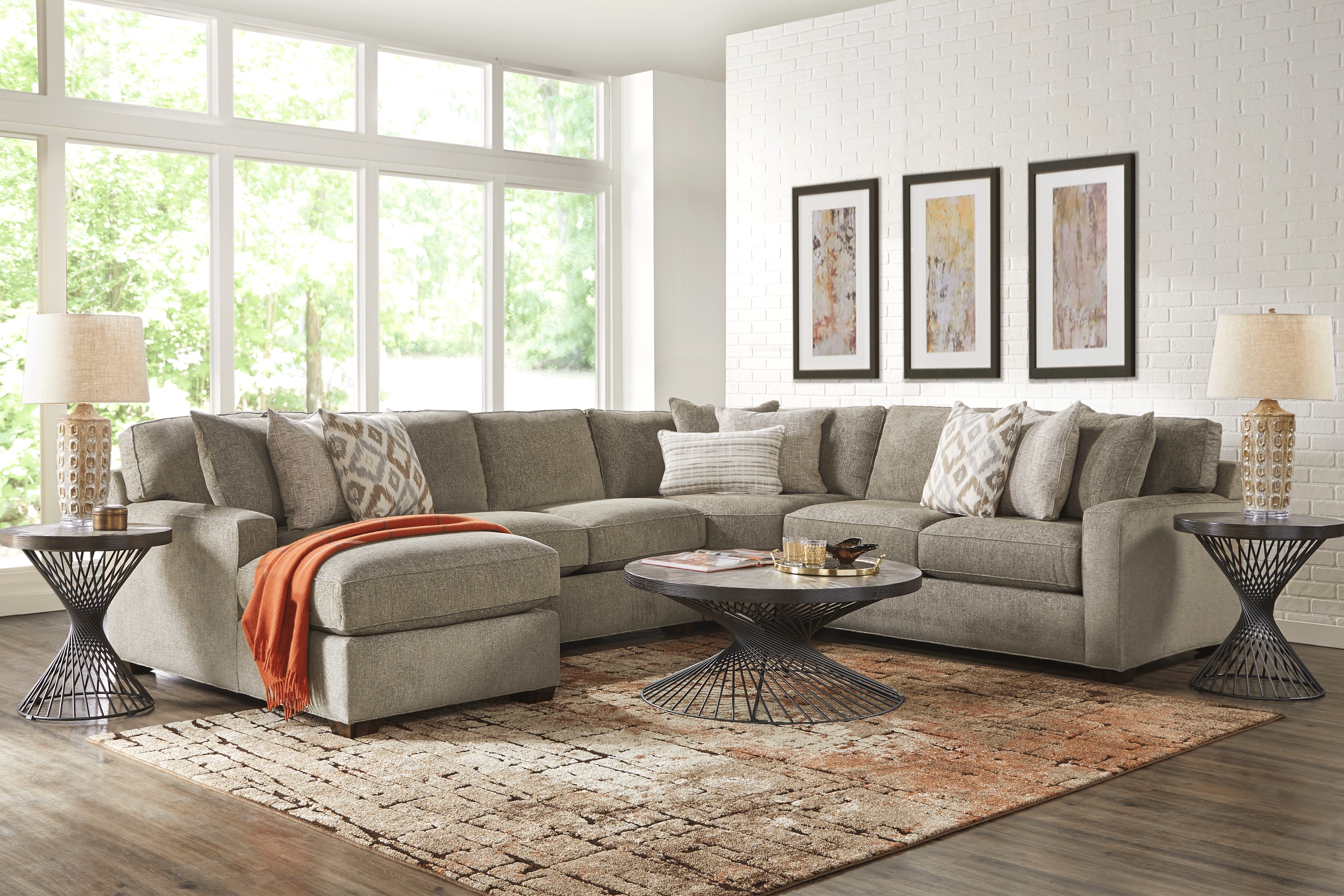 Richmond Hill Cocoa 7 Pc Sectional Living Room - Thumbnail - Image 1