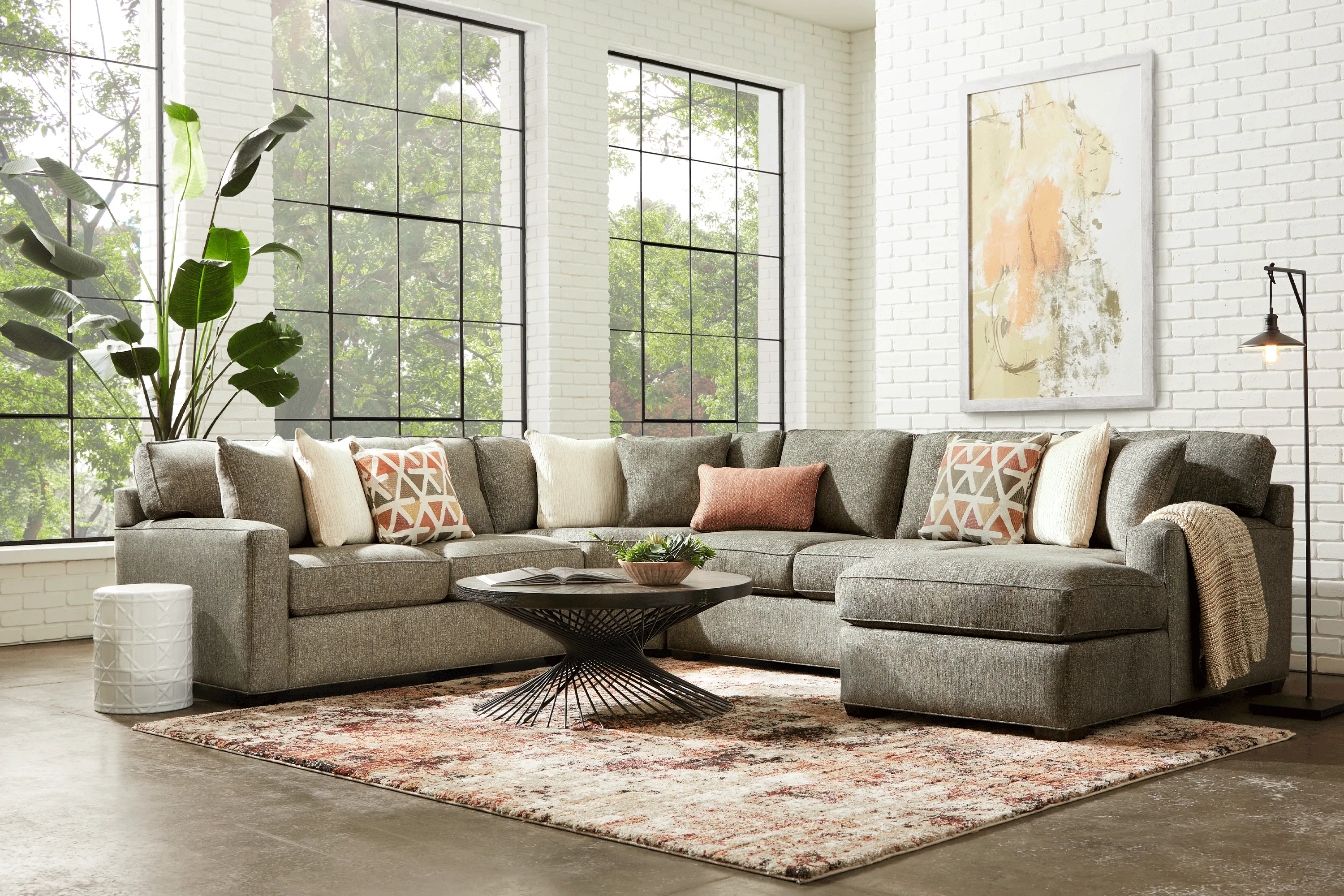 Richmond Hill Gray 4 Pc Sectional - Thumbnail - Image 2