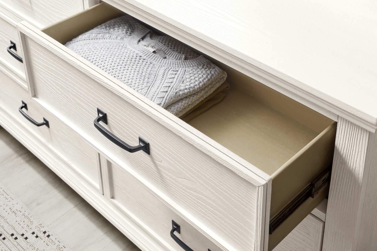 Ridgefield White 7 Pc King Panel Bedroom - Thumbnail - Image 7