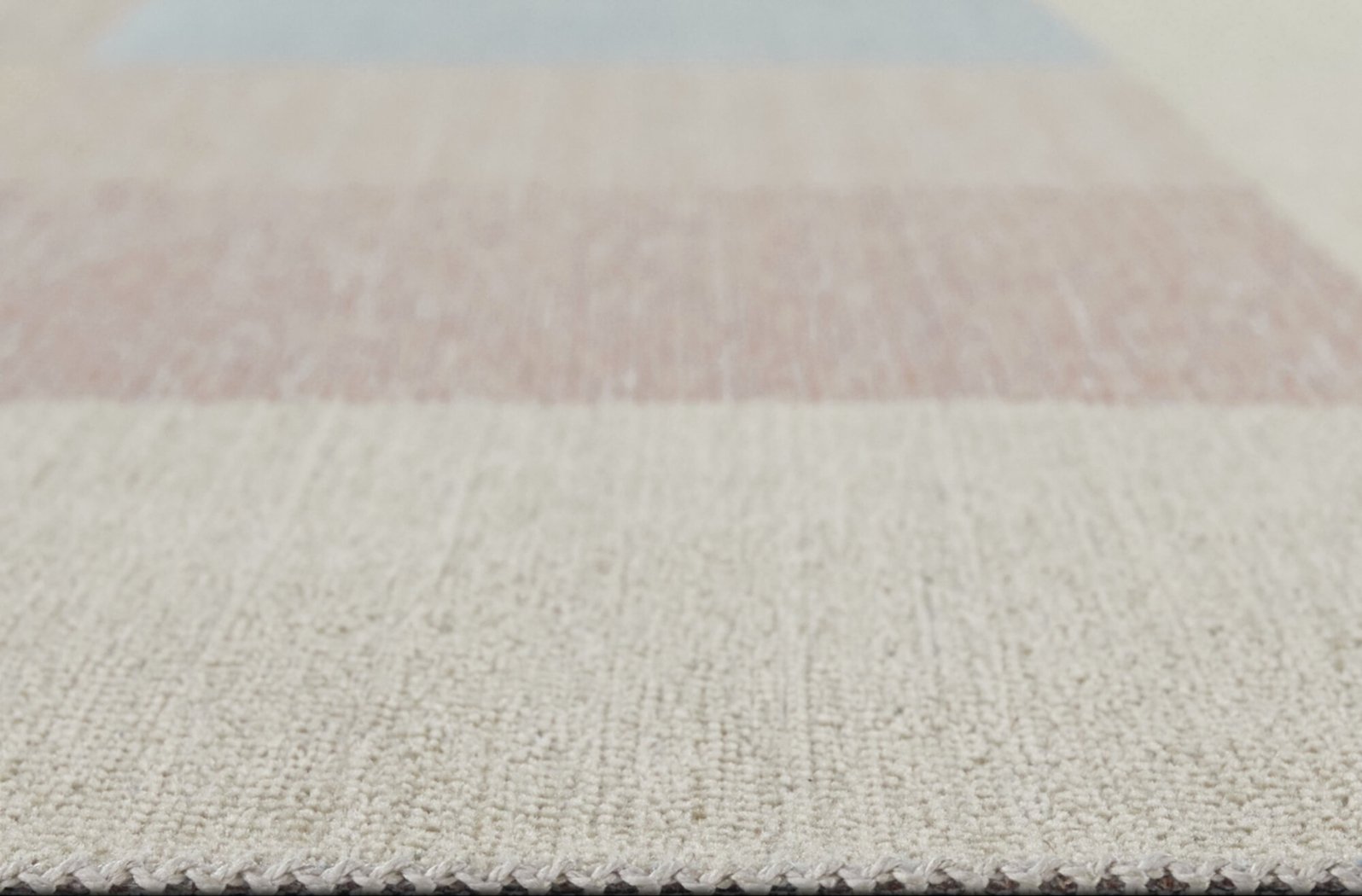 Rienli Pink 5'3 x 7' Rug - Thumbnail - Image 5