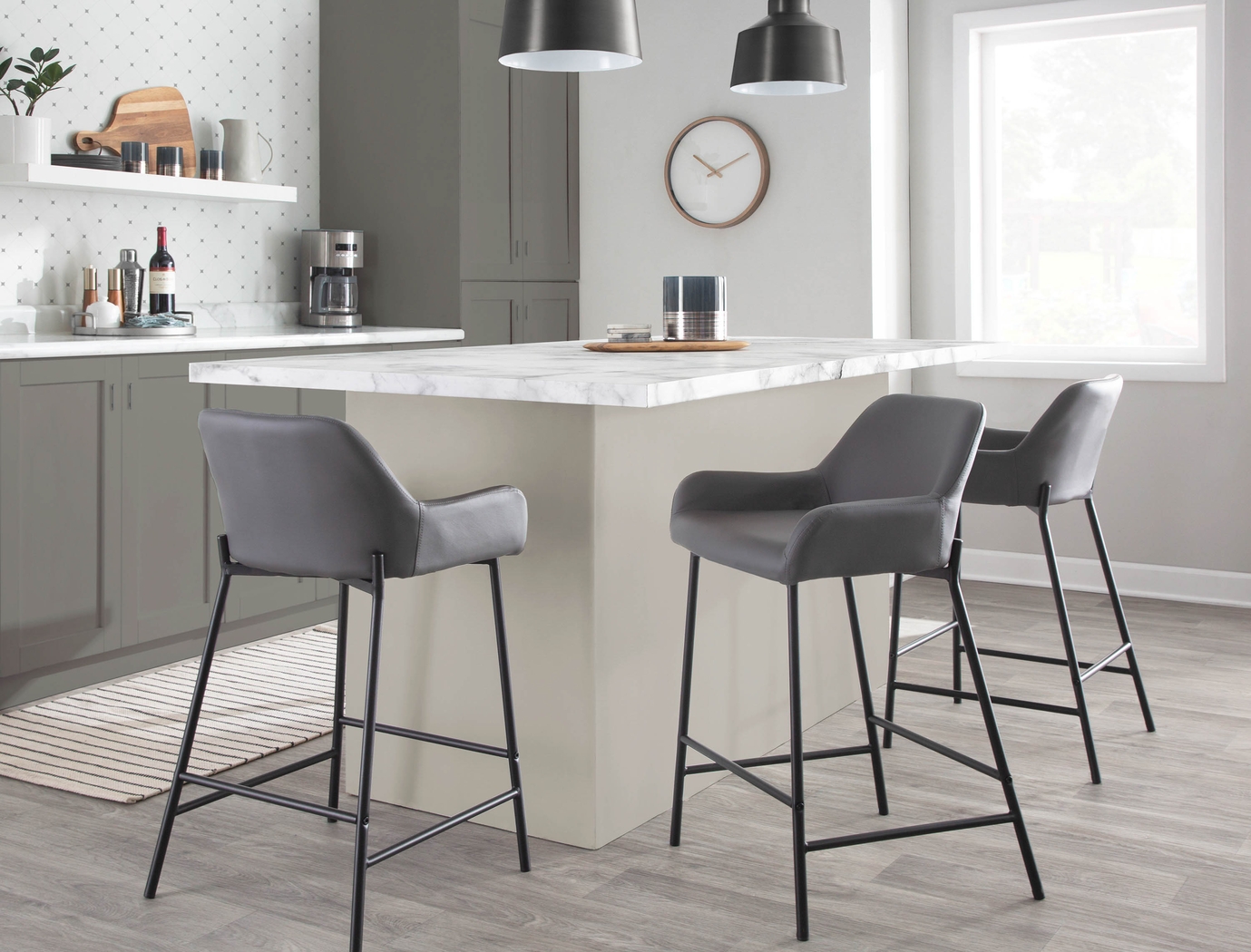 Rimcrest II Gray Counter Height Stool Set of 2 - Thumbnail - Image 9