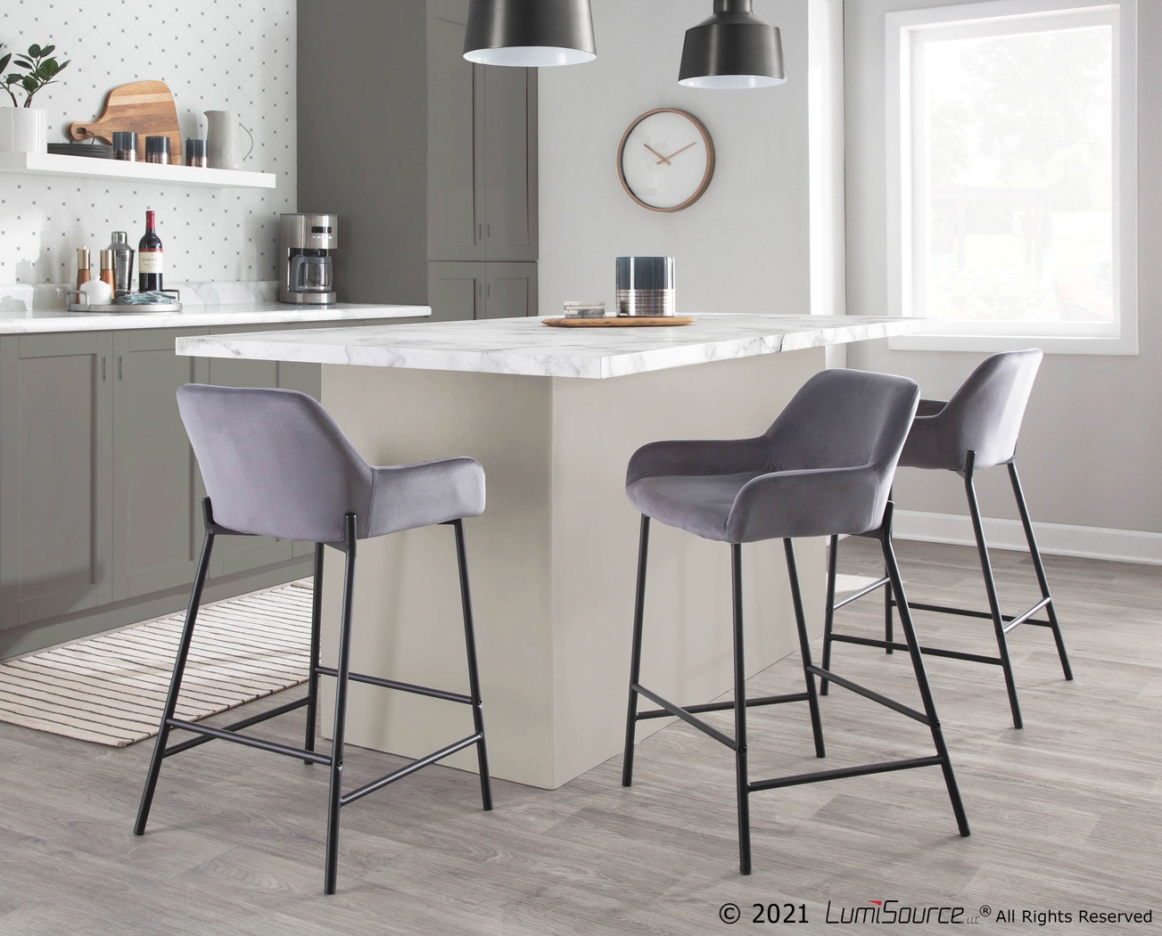 Rimcrest II Silver Counter Height Stool Set of 2 - Thumbnail - Image 9