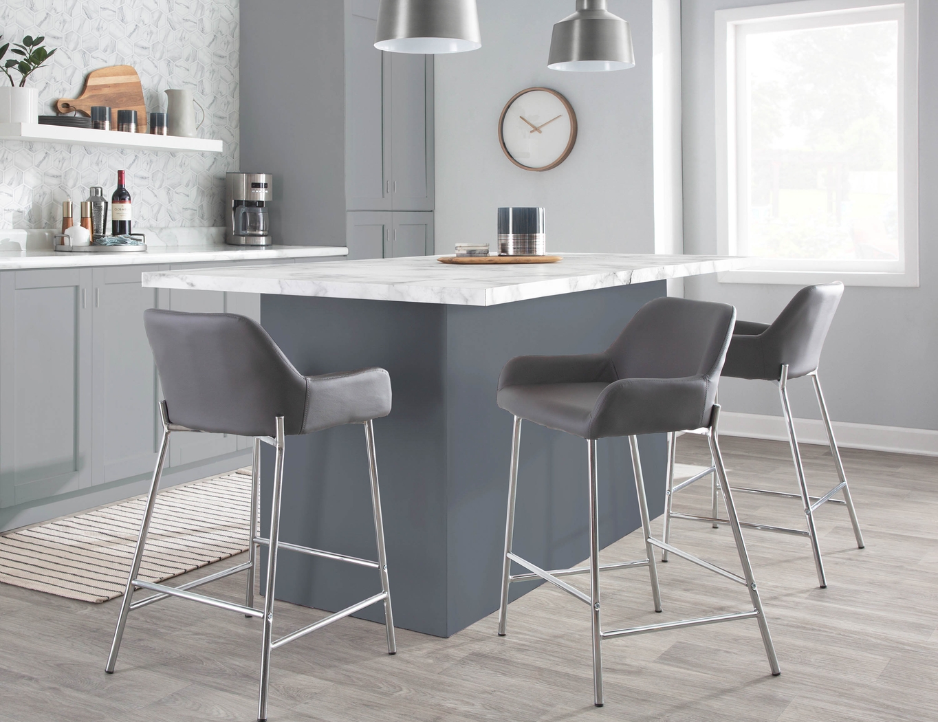 Rimcrest III Gray Counter Height Stool Set of 2 - Thumbnail - Image 9