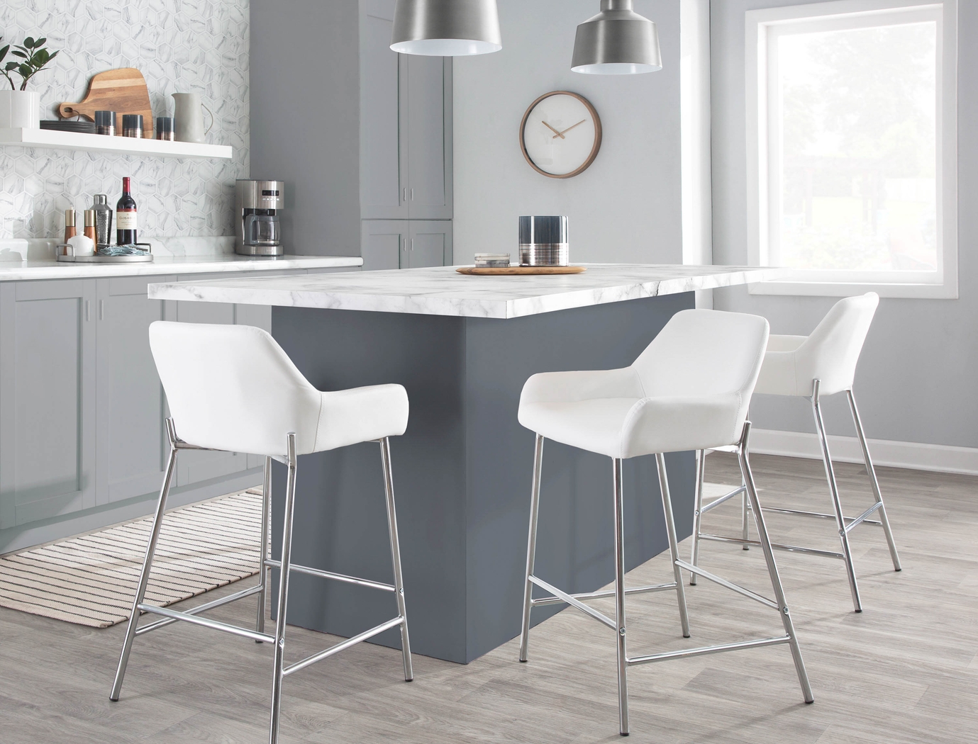 Rimcrest III White Counter Height Stool Set of 2 - Thumbnail - Image 9