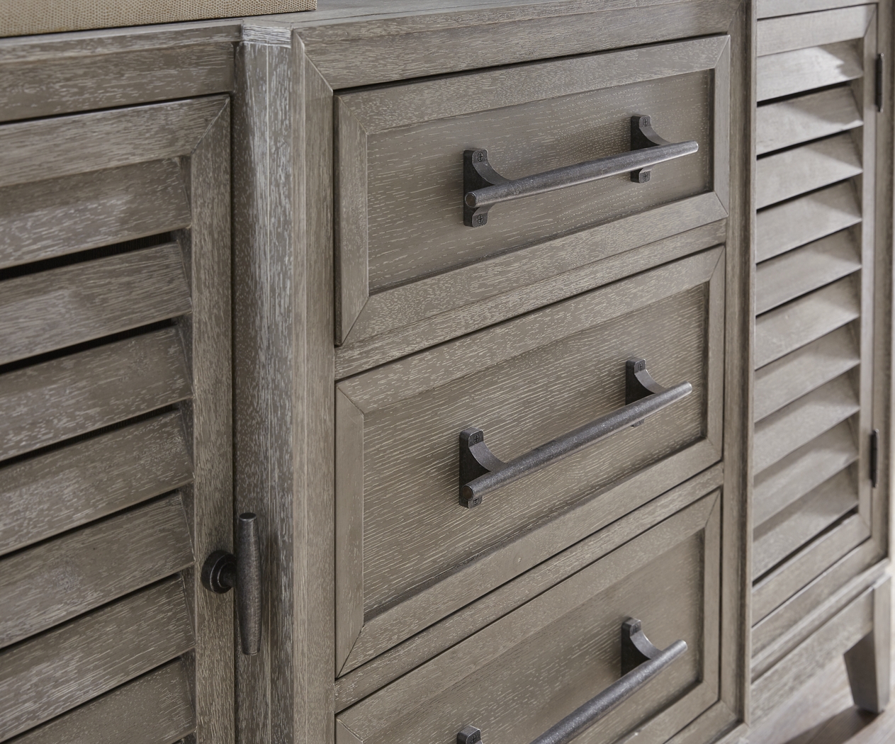 River Falls Light Gray Dresser - Thumbnail - Image 3
