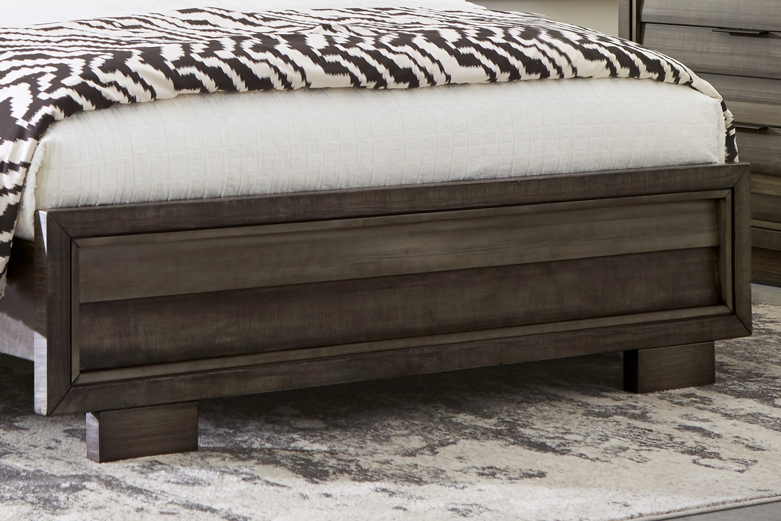 River Street Graphite 6 Pc King Panel Bedroom - Thumbnail - Image 3