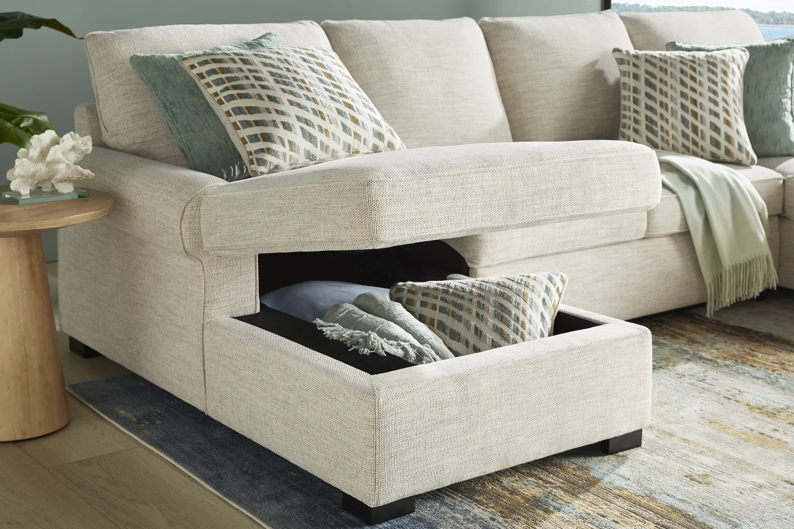 Rivera Cream 2 Pc Sleeper Sectional - Image 9