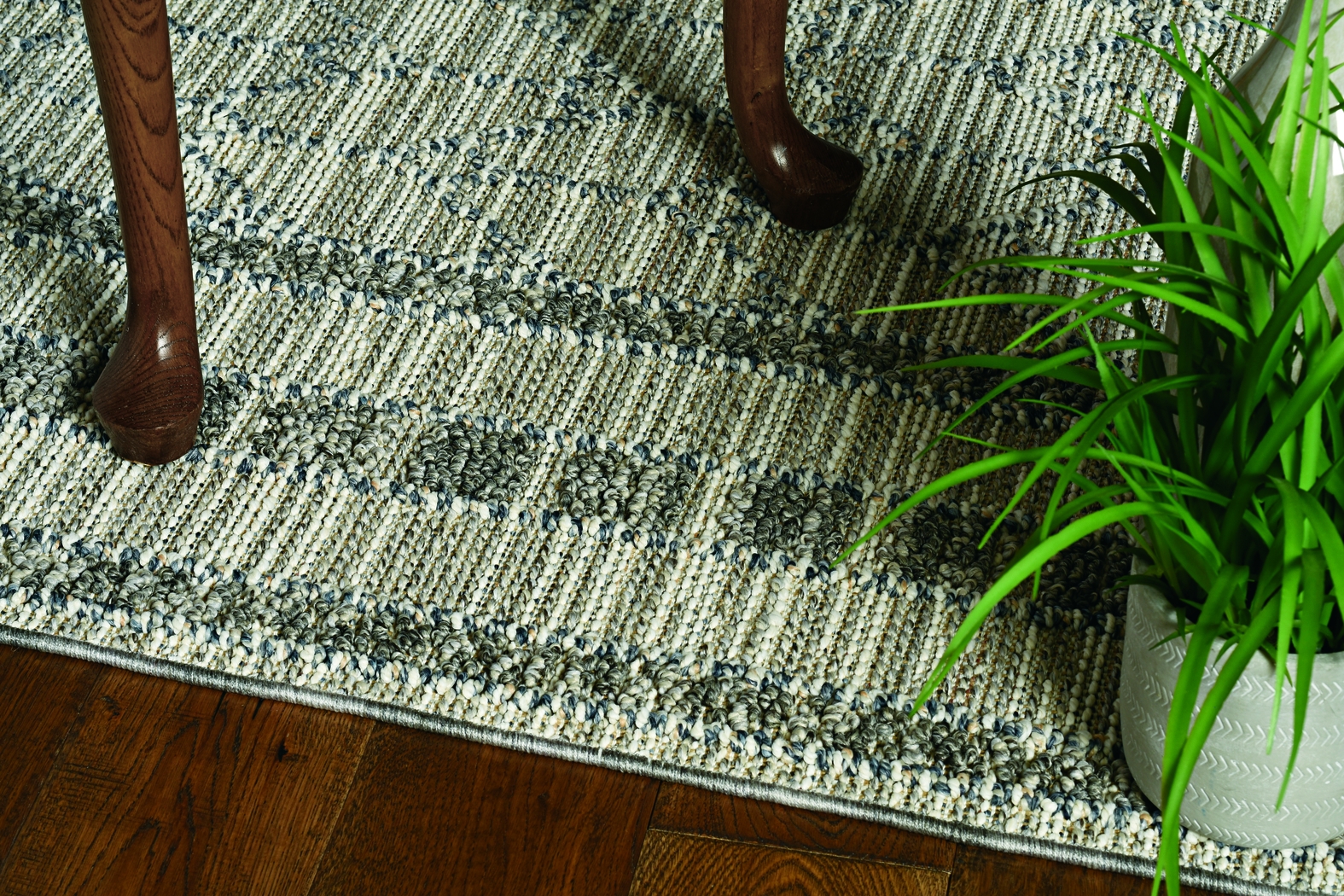 Riverhaven Gray 5' x 7'6 Indoor/Outdoor Rug - Thumbnail - Image 2