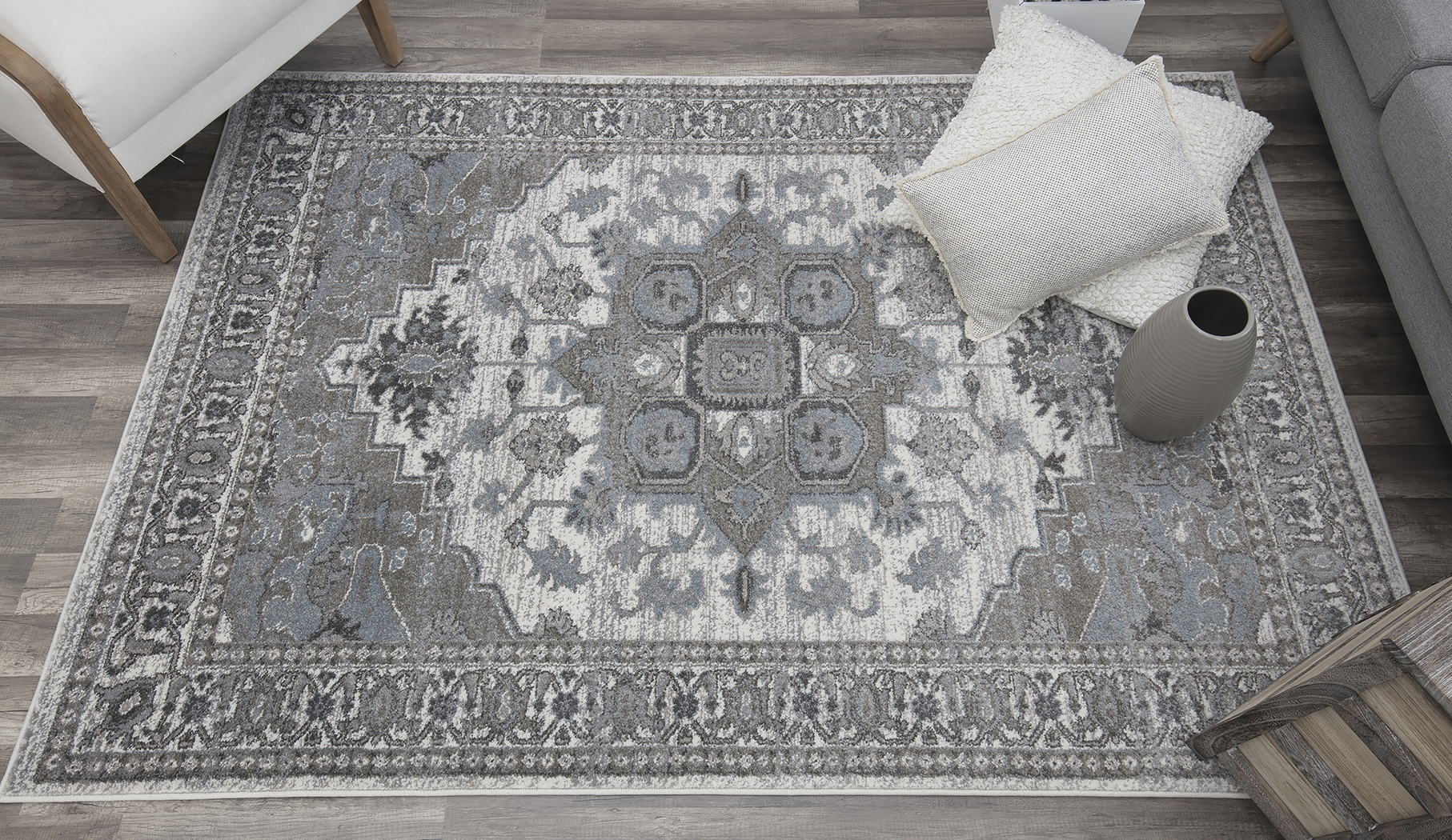 Rizu Cream 5' x 7' Rug - Thumbnail - Image 3