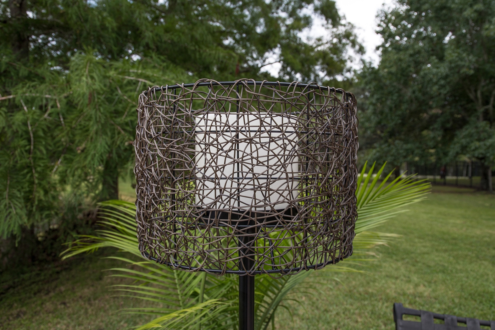 Roanoke Island Brown Outdoor Floor lamp - Thumbnail - Image 4