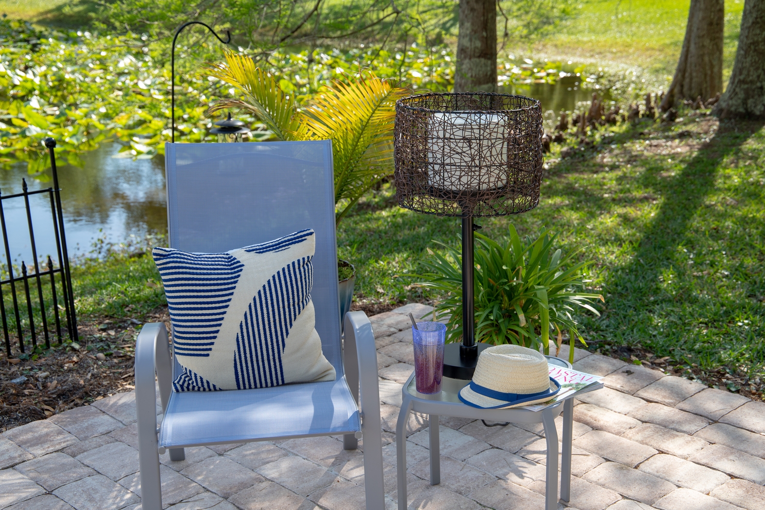 Roanoke Island Brown Outdoor Lamp - Thumbnail - Image 2