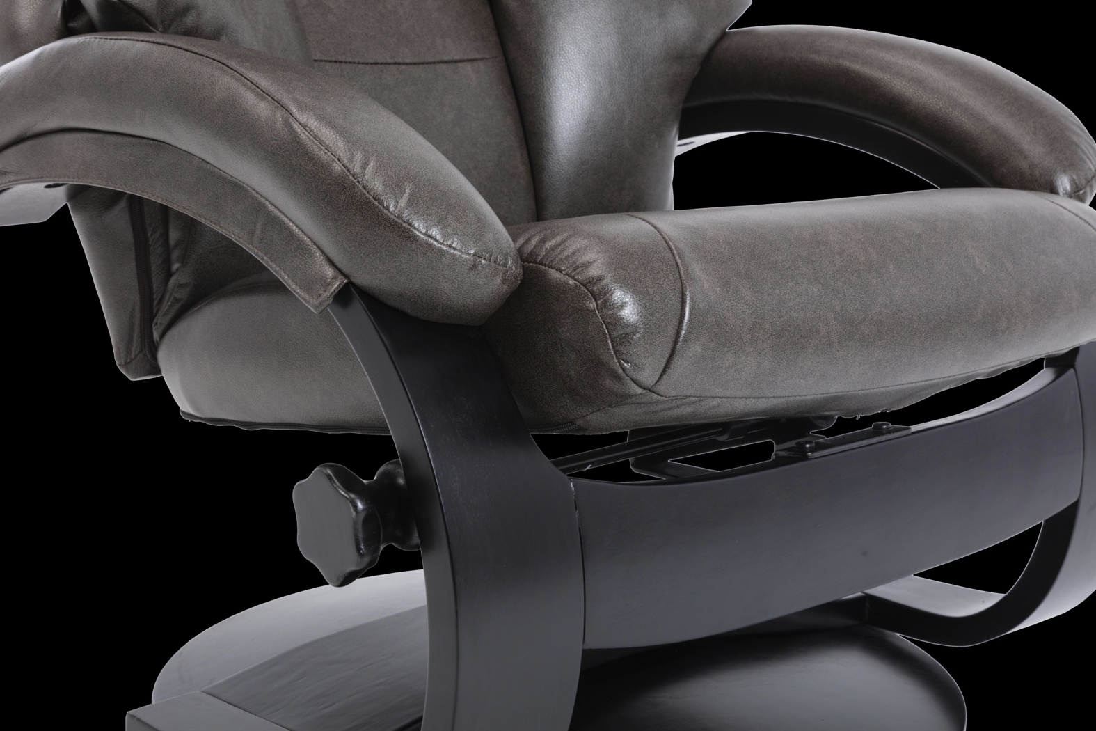 Roband Black Recliner and Ottoman - Thumbnail - Image 3