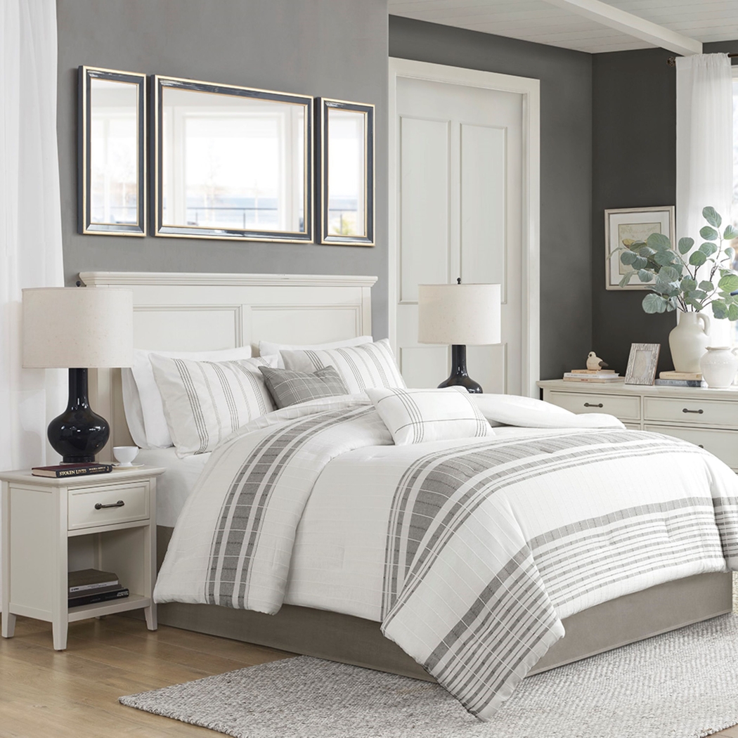 Rober Gray 6pc Cal King Comforter Set - Thumbnail - Image 14