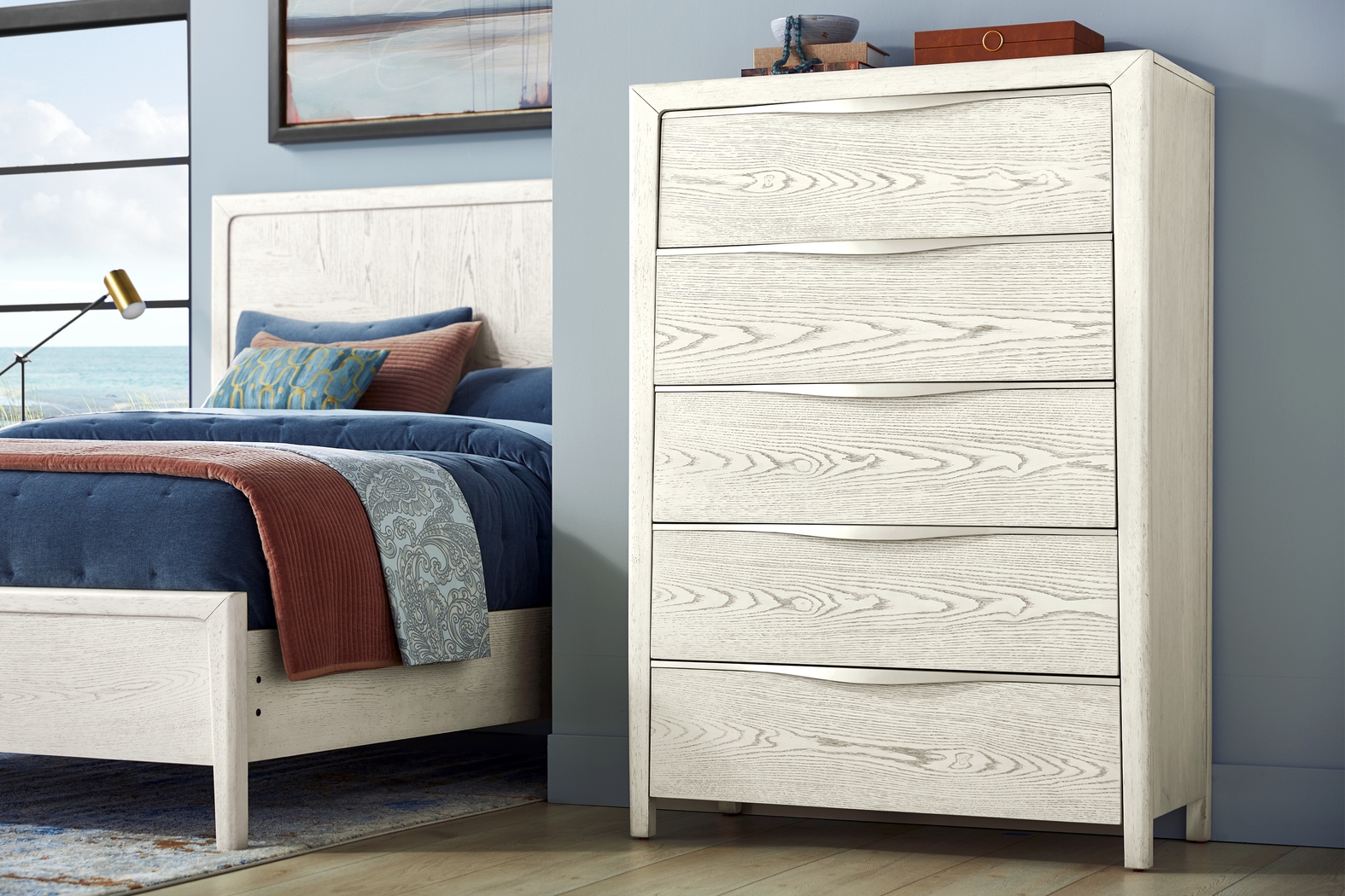 Rockport White Chest - Thumbnail - Image 2