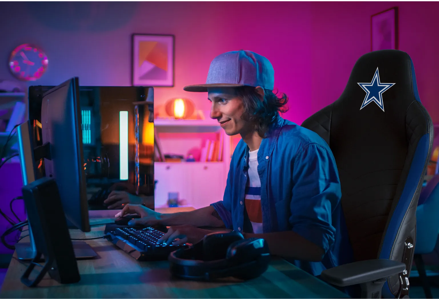 Roguelike NFL Dallas Cowboys Navy Gaming Chair - Thumbnail - Image 6