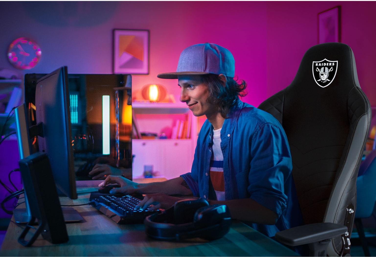 Roguelike NFL Oakland Raiders Gray Gaming Chair - Thumbnail - Image 6