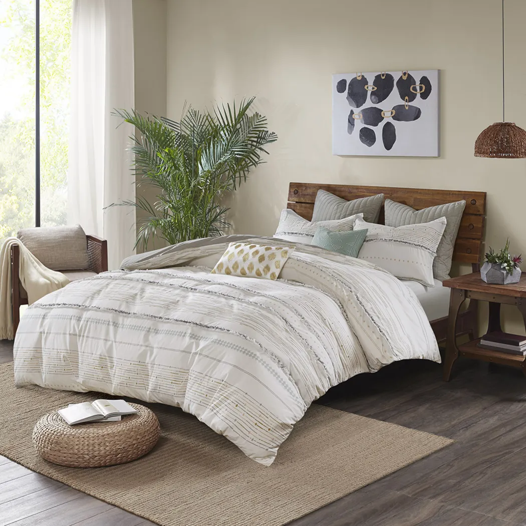 Rohret White Gray 3 Pc Full/Queen Comforter Set - Thumbnail - Image 1
