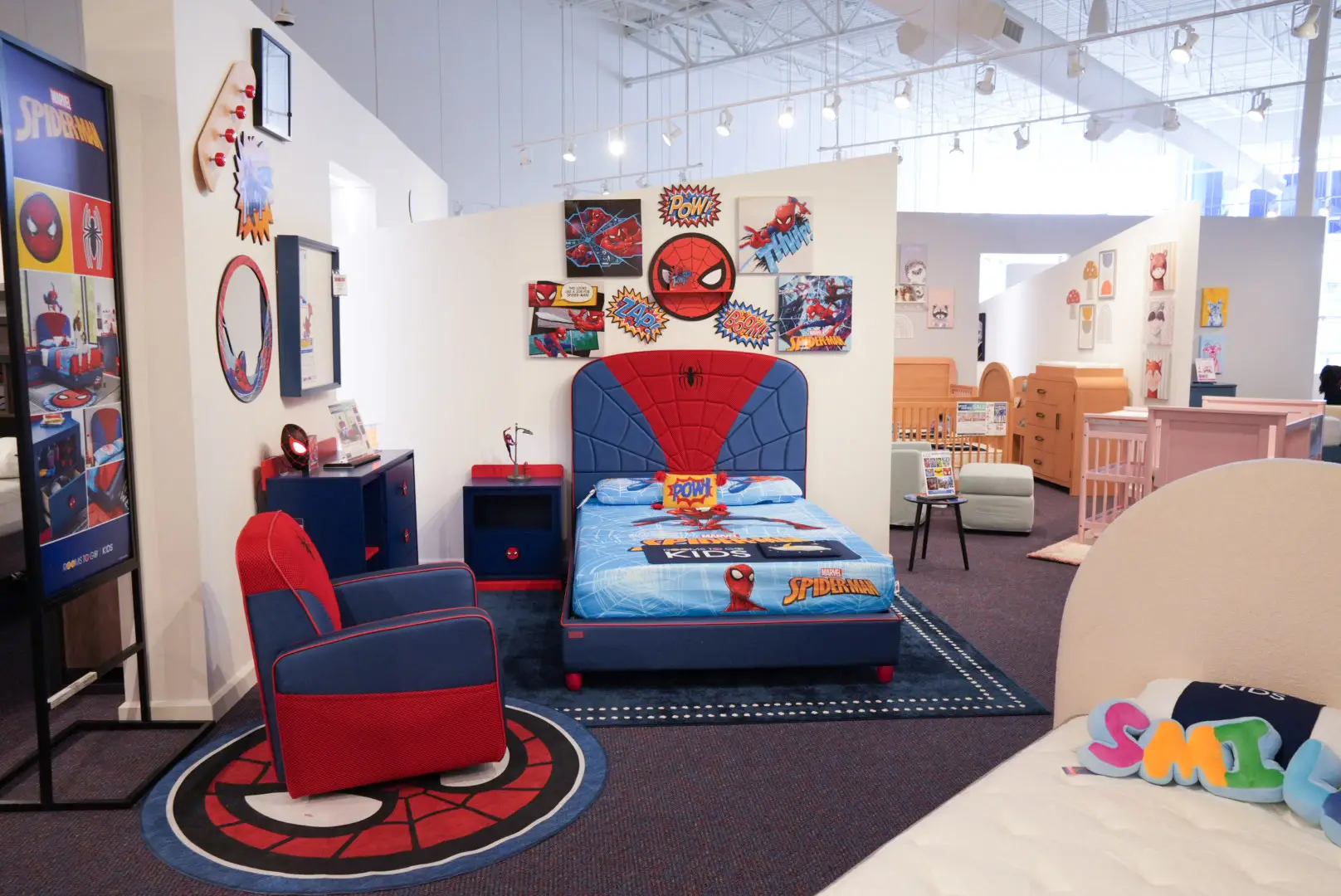 rooms-to-go-conroe-tx-spider-man-bedroom-display-wide.jpg