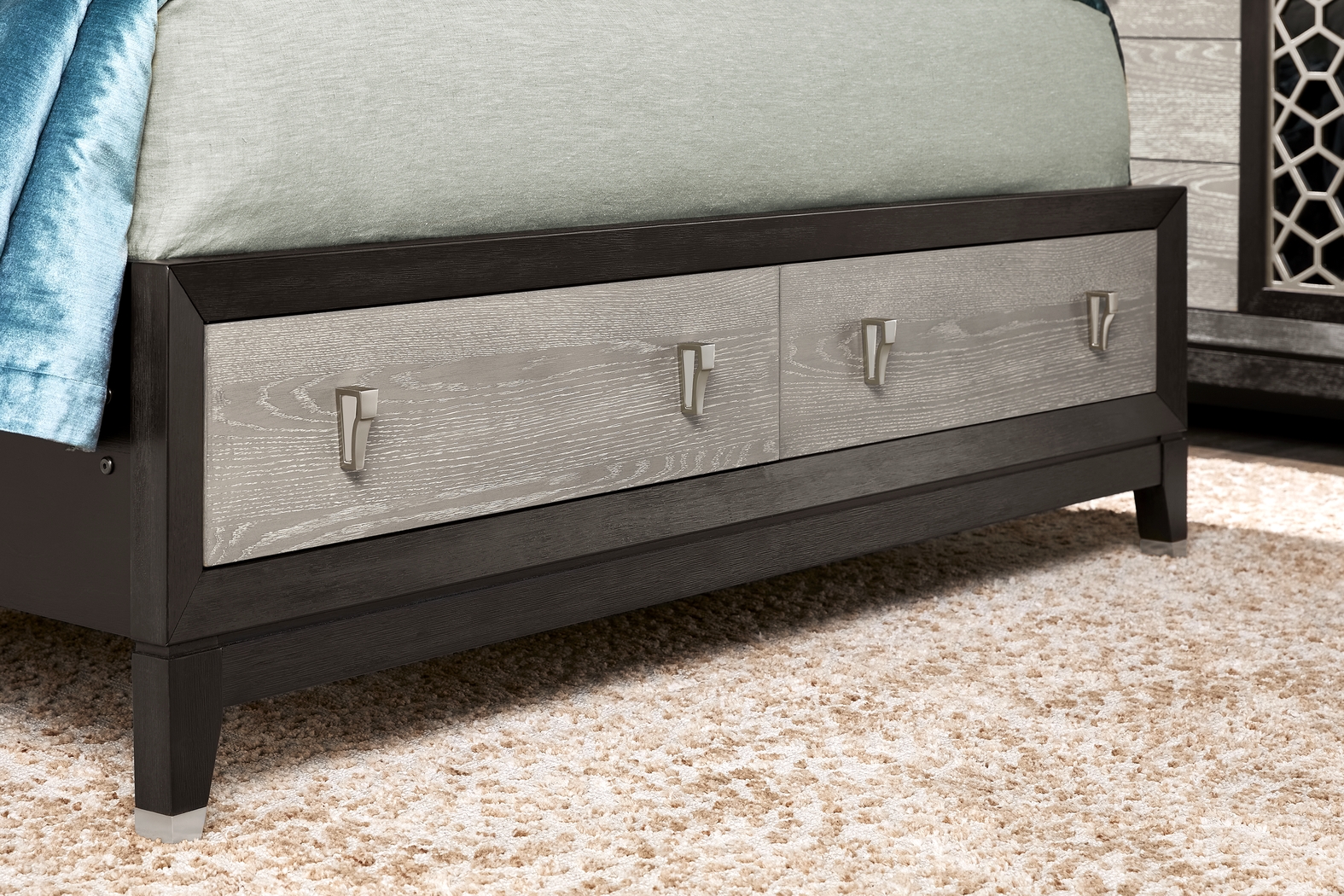 Rosalie Gray and Black 7 Pc Queen Storage Bedroom - Thumbnail - Image 5