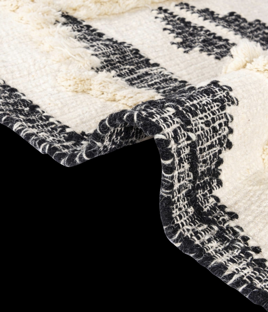 Rosea Black 8' x 10' Rug - Thumbnail - Image 3