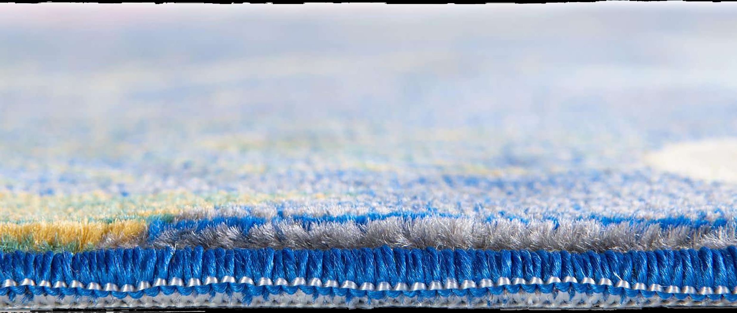 Rosebud Blue 5'3 x 7'10 Rug - Thumbnail - Image 4