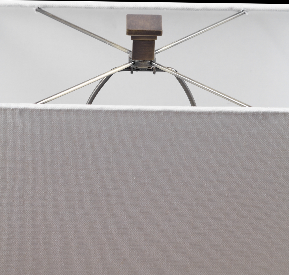 Roselle Road Brass Lamp - Thumbnail - Image 4