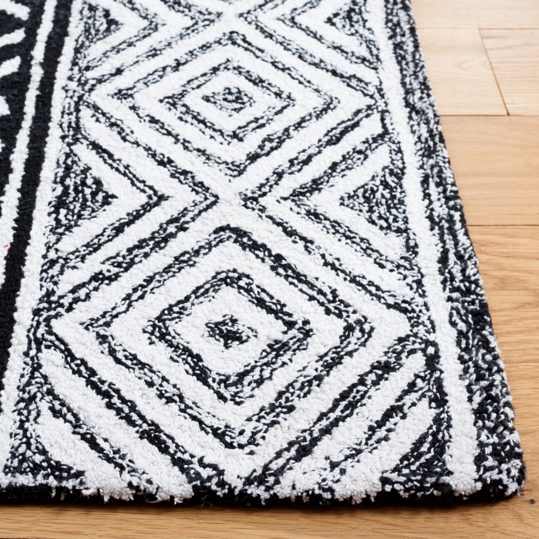 Saku Ivory/Black 8' x 10' Rug - Thumbnail - Image 3