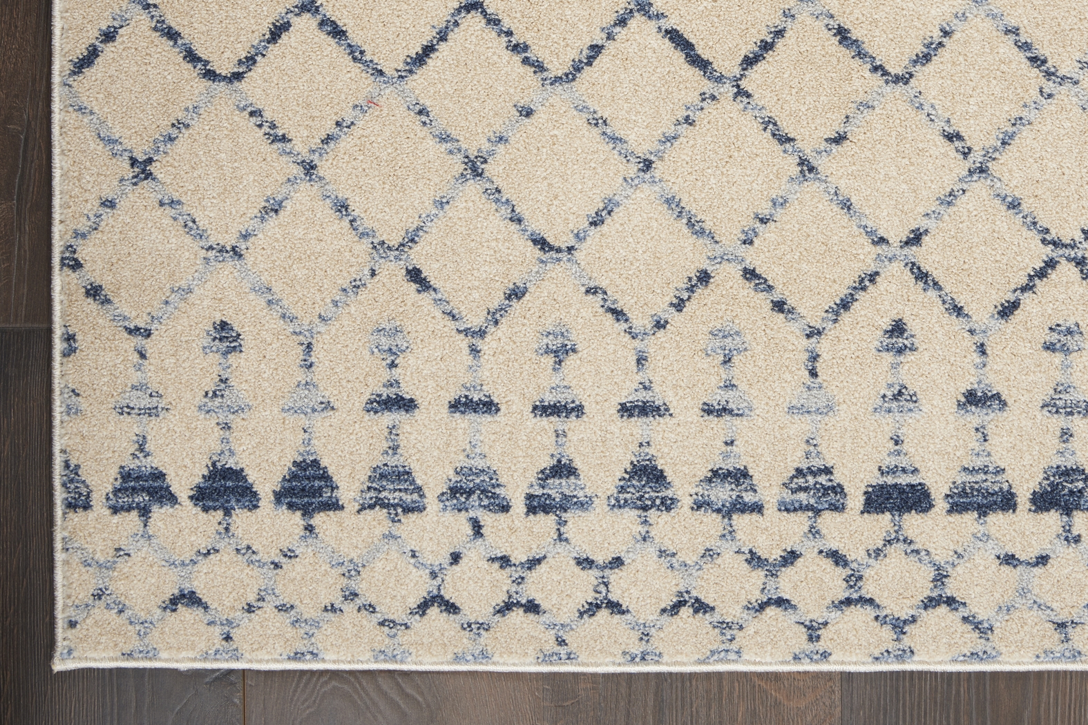 Salama Beige 8' x 10' Rug - Thumbnail - Image 3