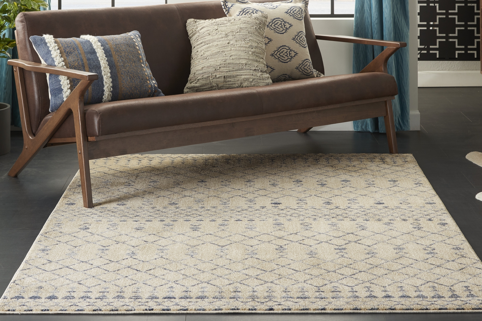 Salama Beige 8' x 10' Rug - Thumbnail - Image 7