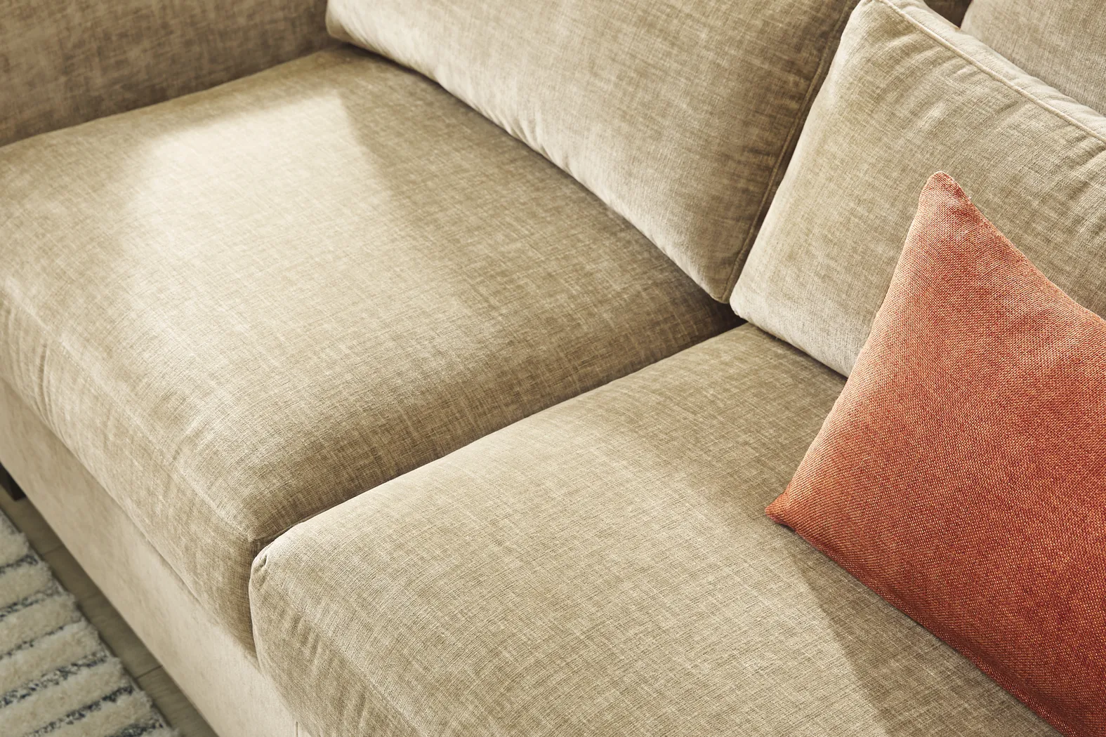 Salinas Putty 7 Pc Living Room with Gel Foam Sleeper Sofa - Image 6