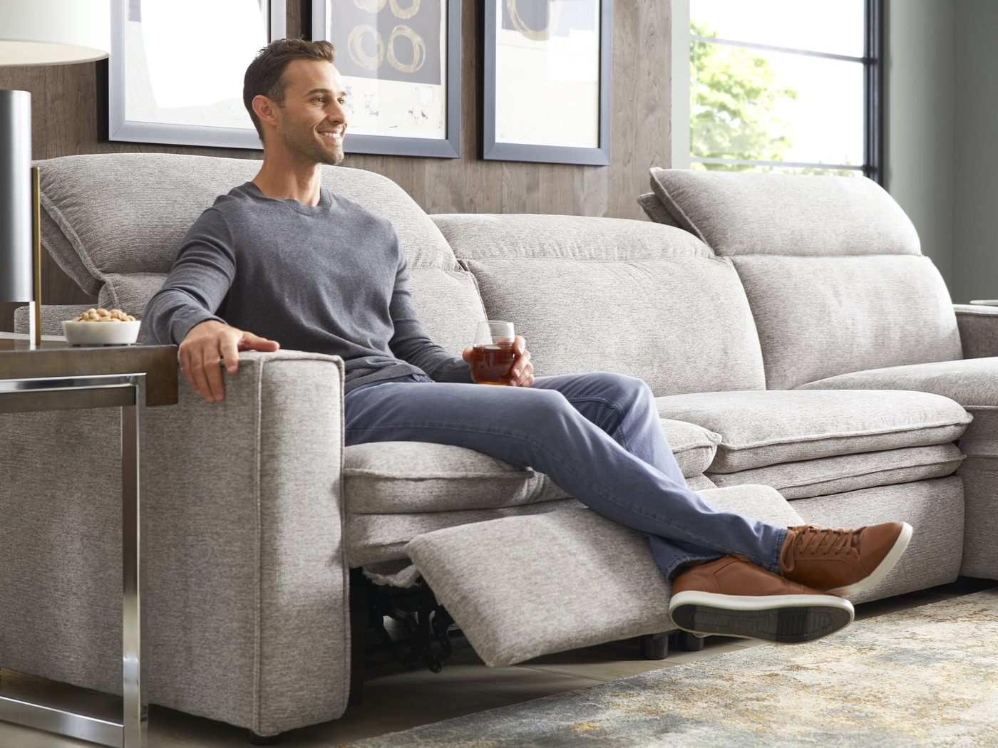 Salvator Street Gray 6 Pc Dual Power Reclining Sectional Living Room - Thumbnail - Image 12