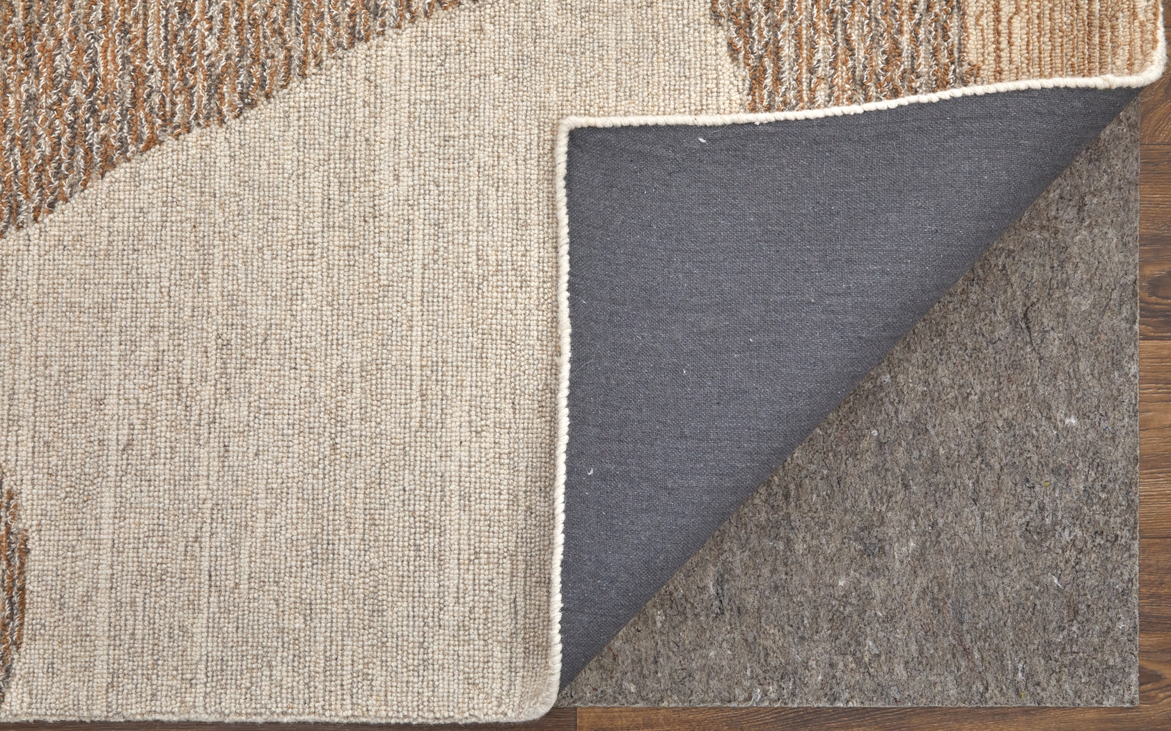 Sama Tan 3'6 x 5'6 Rug - Thumbnail - Image 3