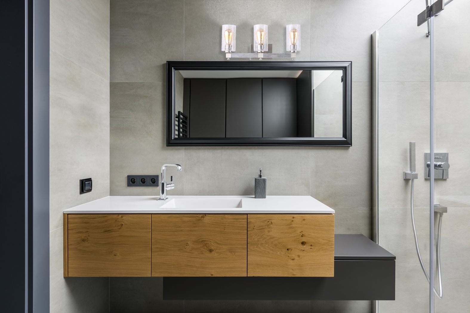 Samado Lane Nickel Sconce - Thumbnail - Image 6