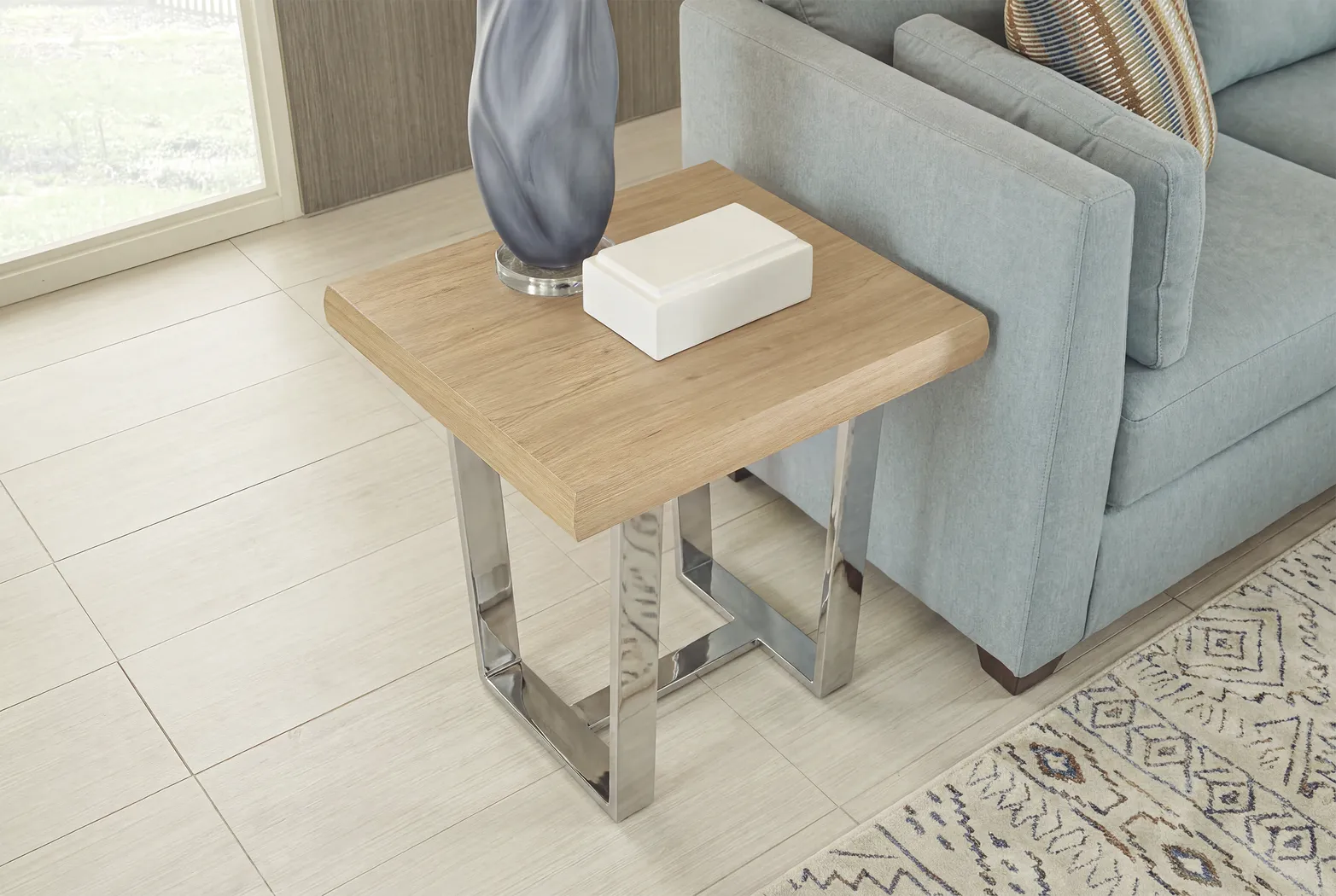 San Francisco Natural End Table - Thumbnail - Image 3