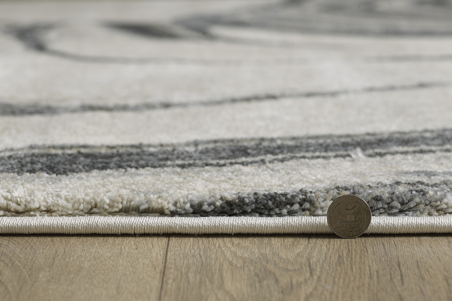 Sand Ribbons Ivory 5'3 x 7'7 Rug - Thumbnail - Image 4