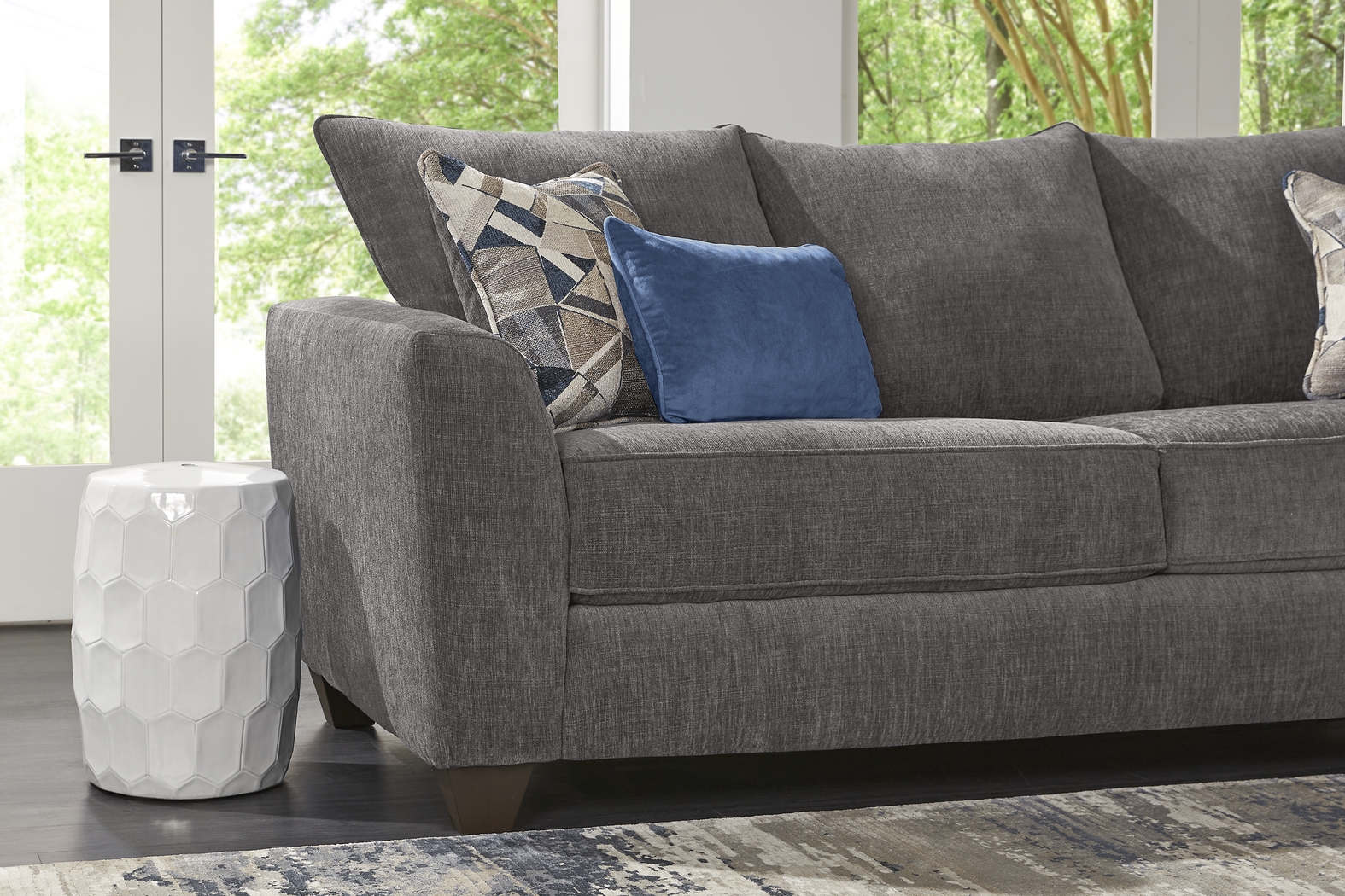 Sandia Heights Gray 7 Pc Living Room with Gel Foam Sleeper Sofa - Thumbnail - Image 6