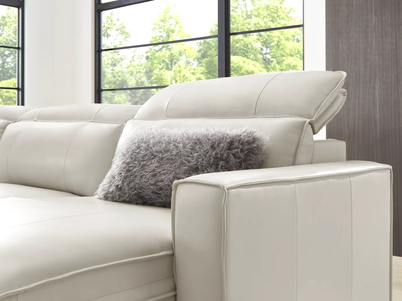 Santorini Ice Leather 5 Pc Dual Power Reclining Sectional - Image 10