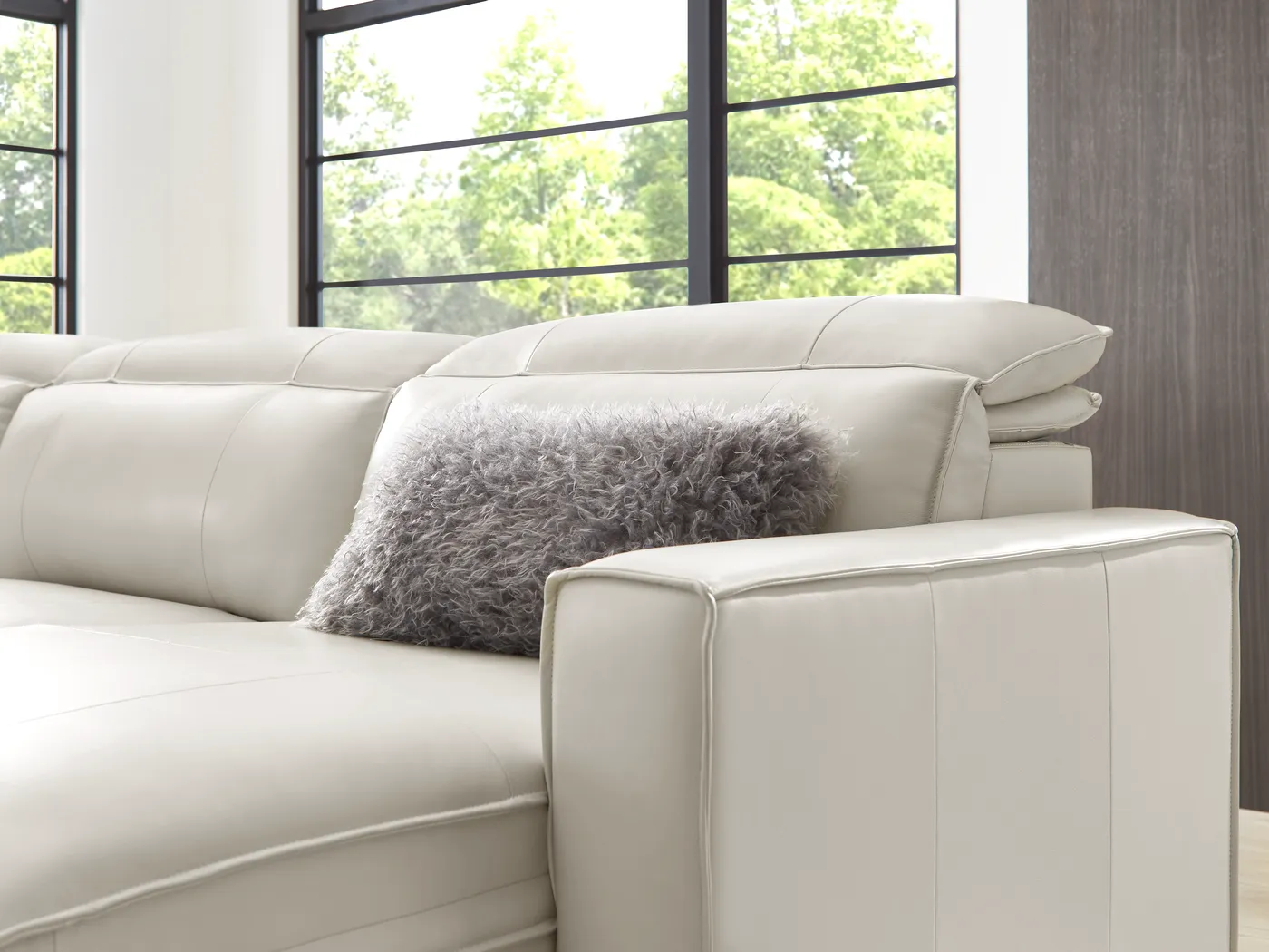 Santorini White Leather 9 Pc Dual Power Reclining Sectional Living Room - Thumbnail - Image 5