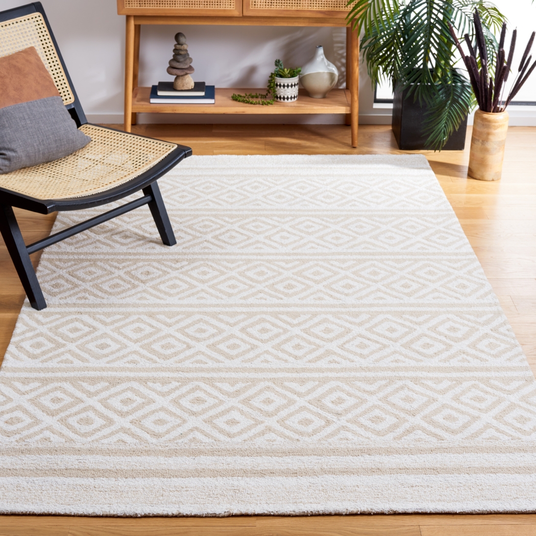 Sarlus Ivory/Beige 8' x 10' Rug - Thumbnail - Image 2