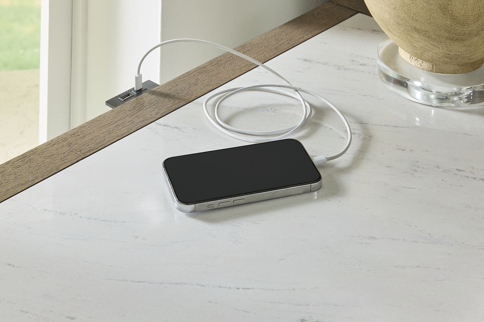 Sausalito Brown 7 Pc Queen Panel Bedroom - Thumbnail - Image 11