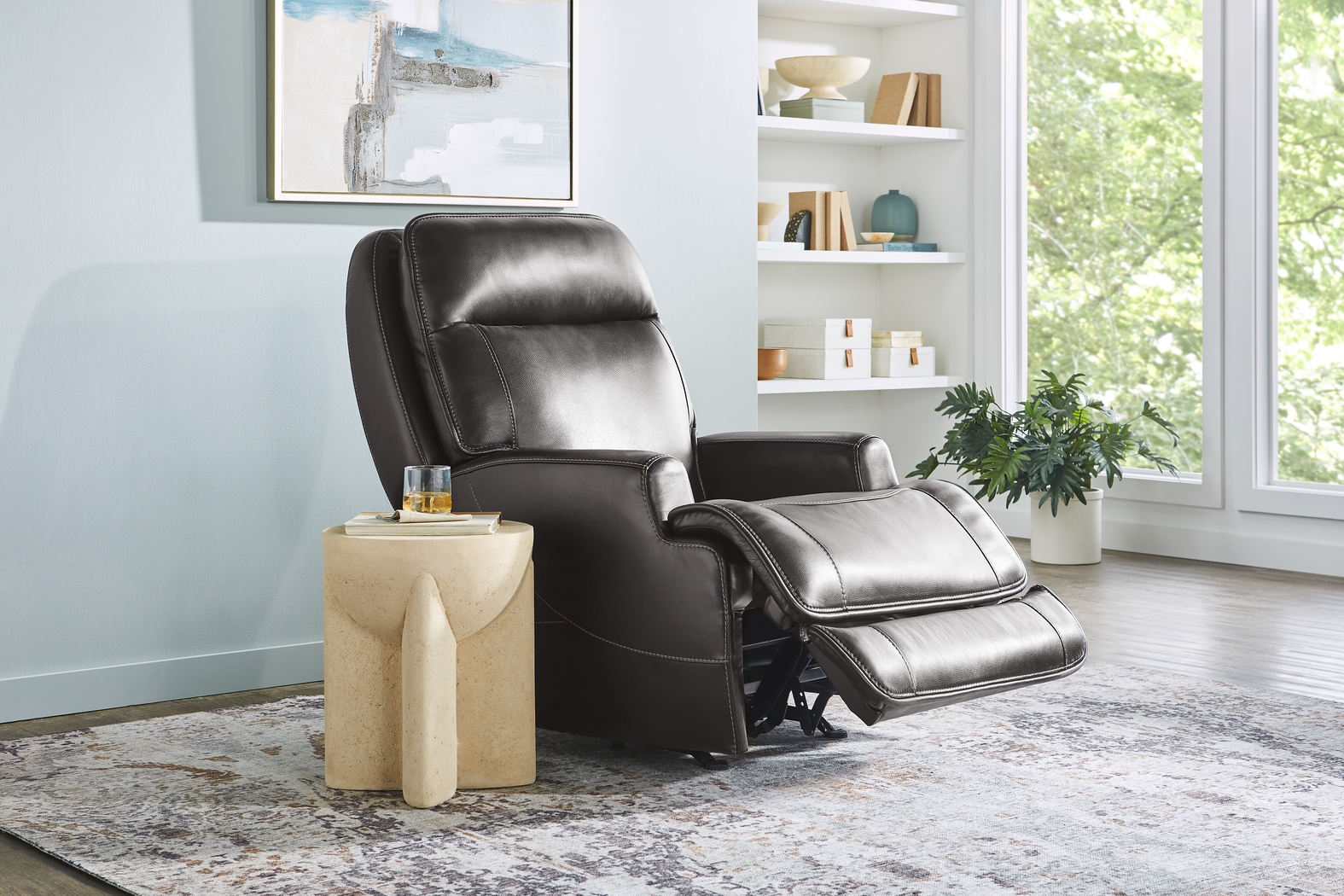 Scarborough Black Leather Dual Power Recliner - Thumbnail - Image 3